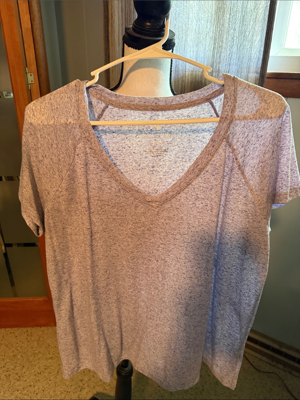 Juicy Couture Heathered Lavender-Gray V-Neck Tee